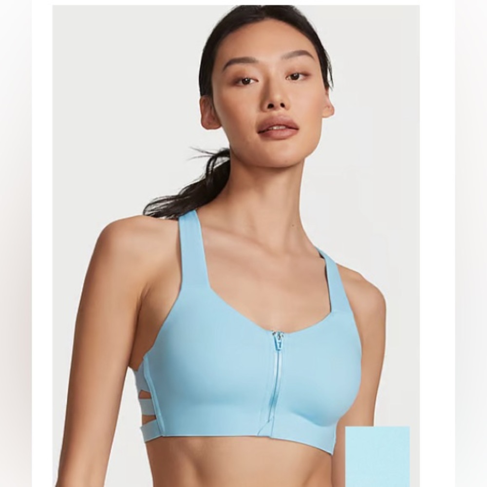 LIKE NEW Victoria’s Secret Knockout Front-Close Sports Bra